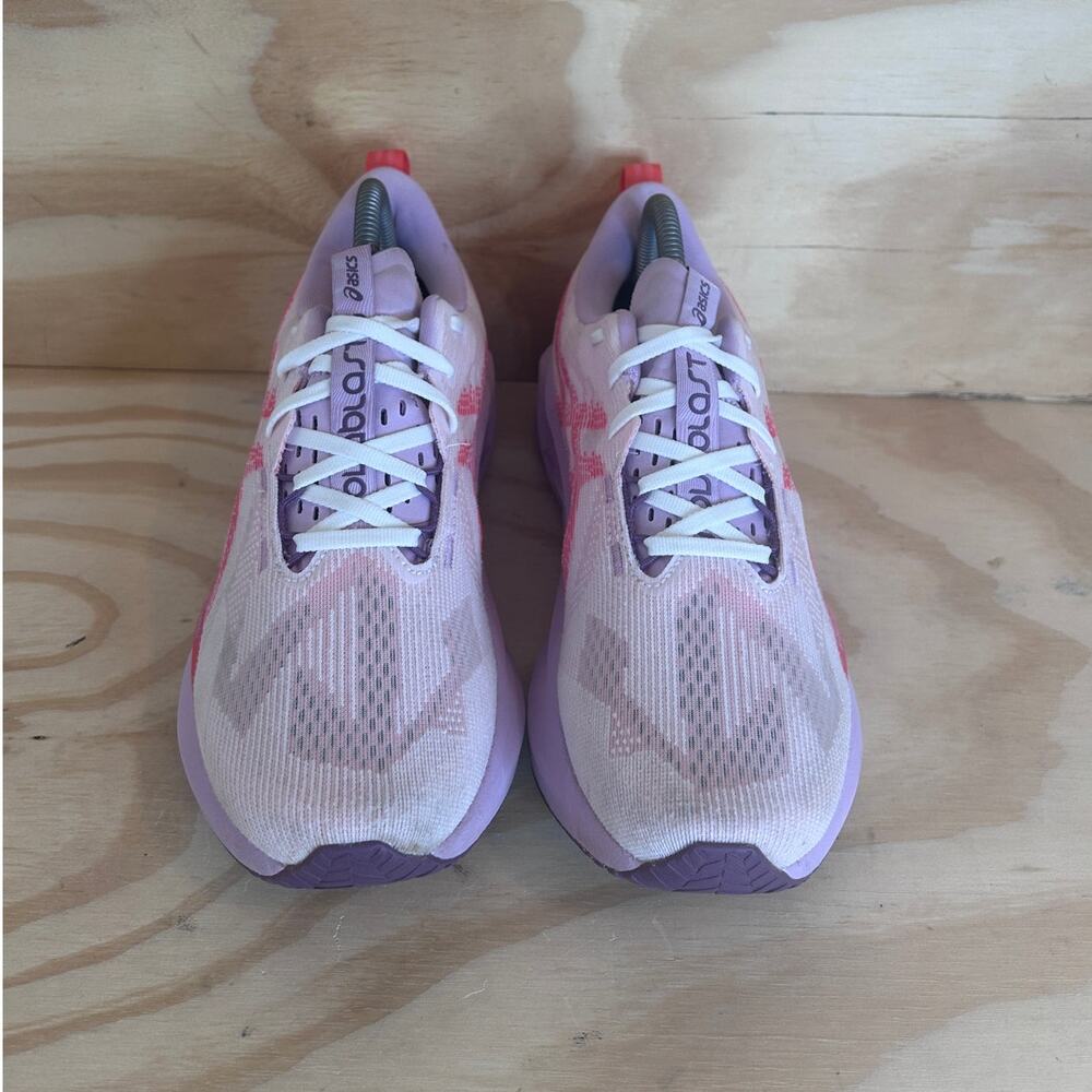 Asics - Novablast 5 - Running Shoes - White/Pink - Women's - 9 - 1012B765-101 - Picture 2 of 9